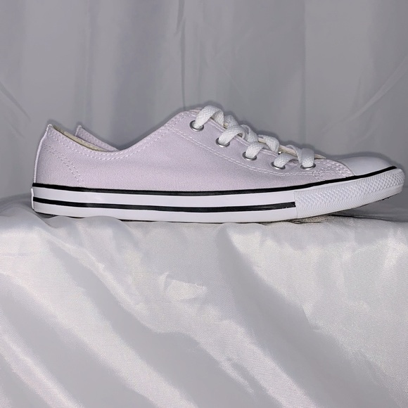 converse dainty 7